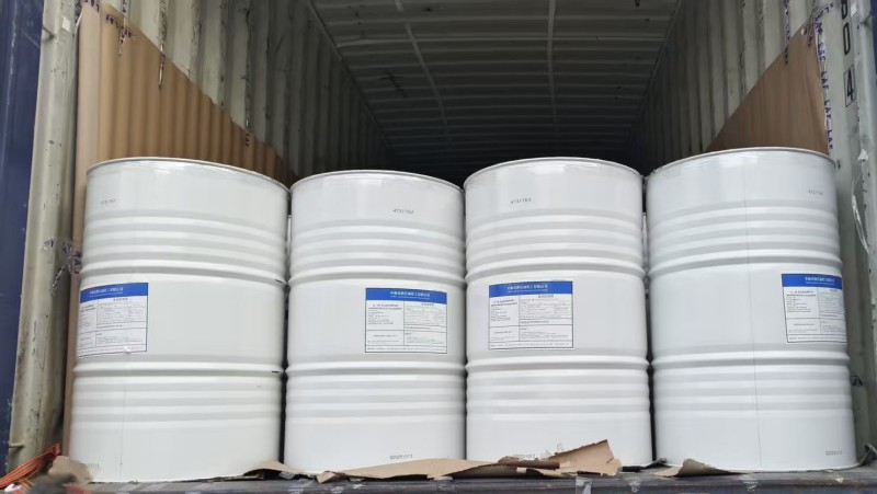 壳牌丙二醇到货现场.jpg 壳牌丙二醇到货现场.jpg