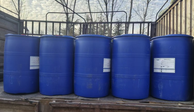 泰金甘油出货实拍.jpg 泰金甘油出货实拍.jpg