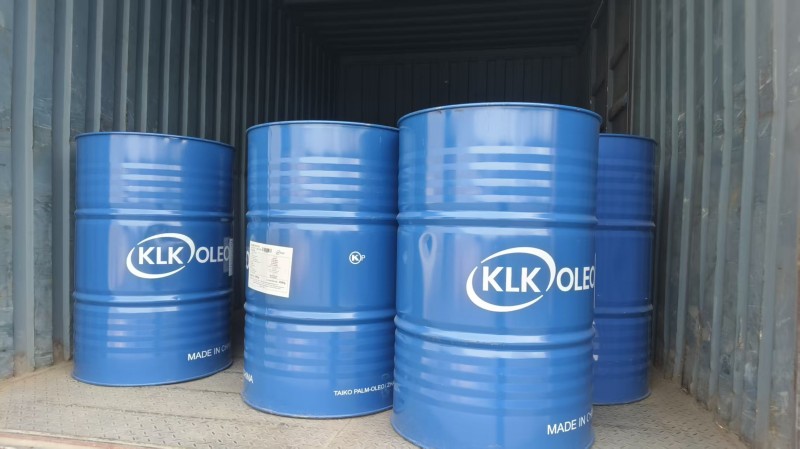 三醋酸甘油酯发货实拍.jpg 三醋酸甘油酯发货实拍.jpg