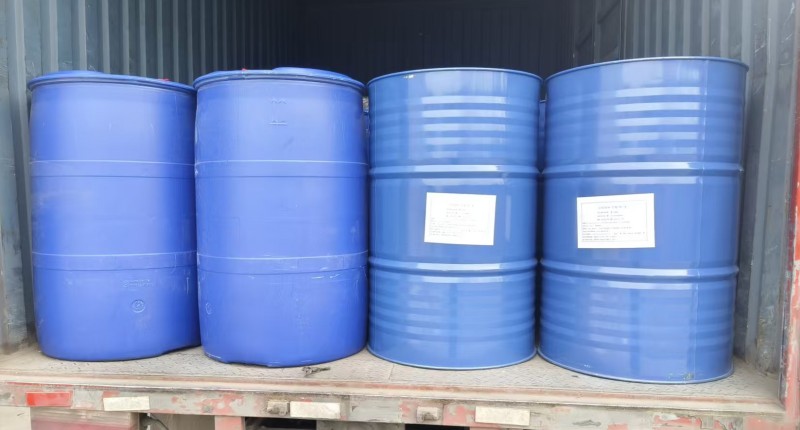 泰金甘油和金牌甘油出货.jpg 泰金甘油和金牌甘油出货.jpg